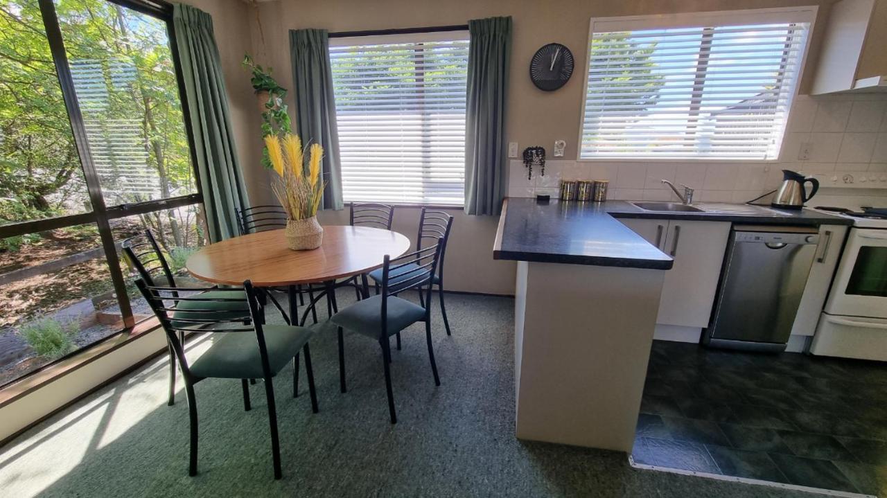 27 Alpine Avenue Villa Hanmer Springs Bagian luar foto